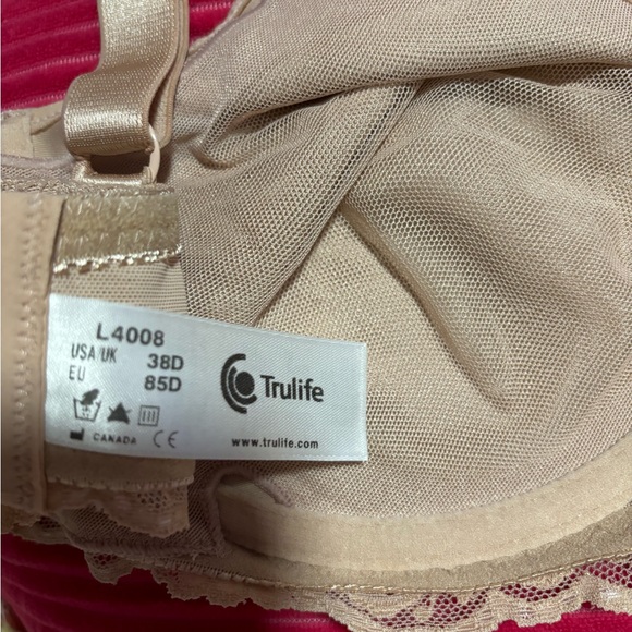 Bra - Picture 3 of 11